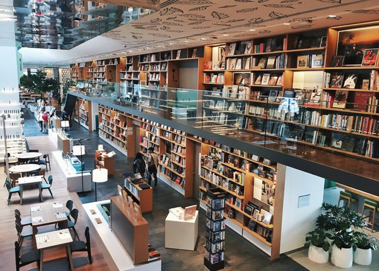 دزدگیر کتاب فروشی