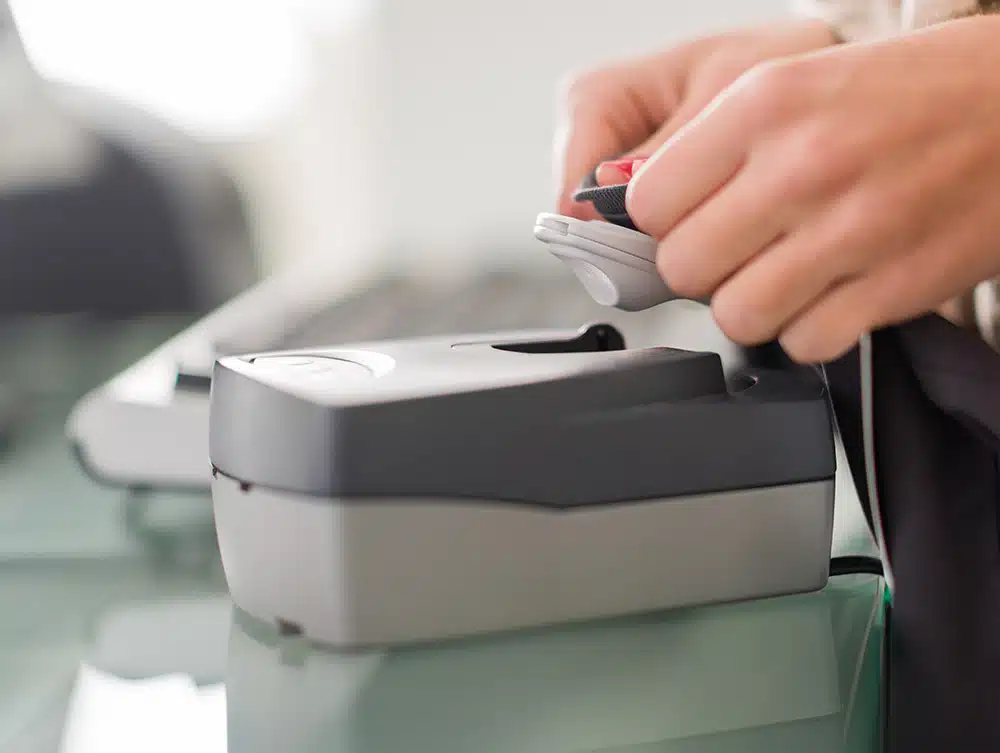 تگ باز کن برقی